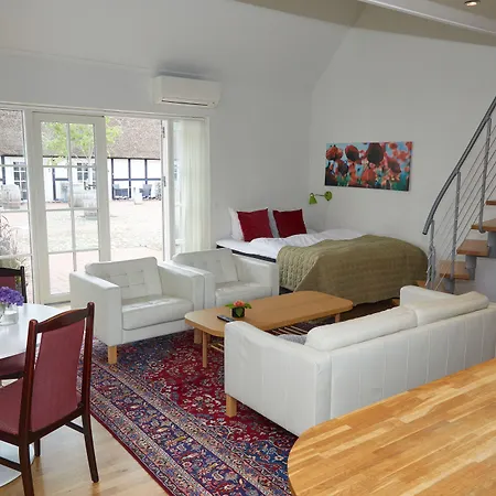 Fladbro Värdshus 3*